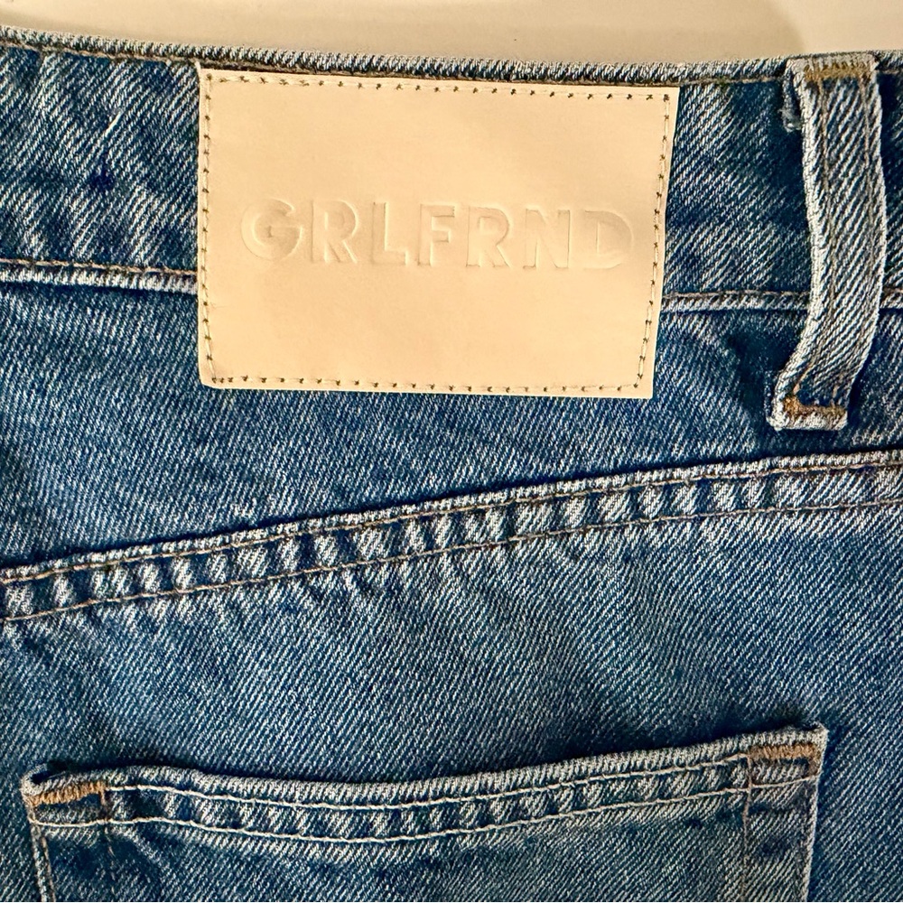 GRLFRND The Melanie High Rise Boot Cut in Lovers Lane (EUC) - Picture 6 of 16